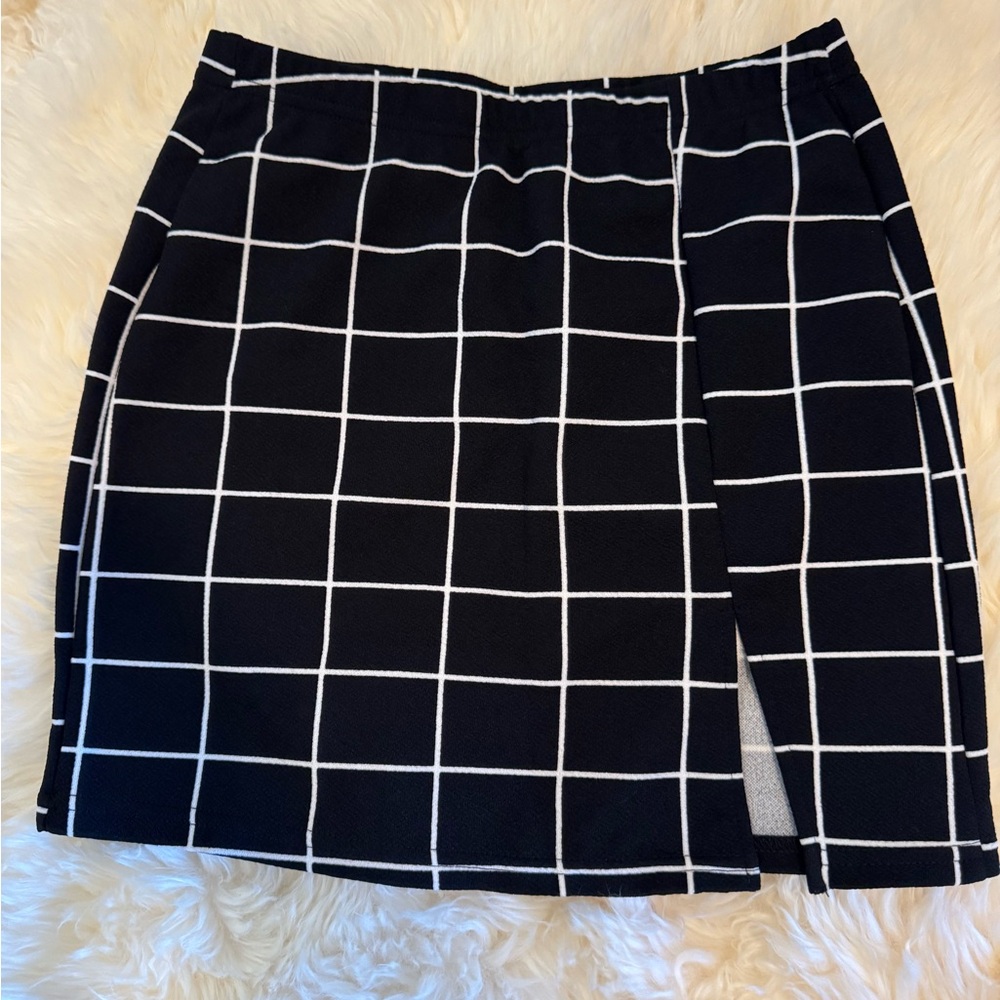 Black and White Grid Skirt